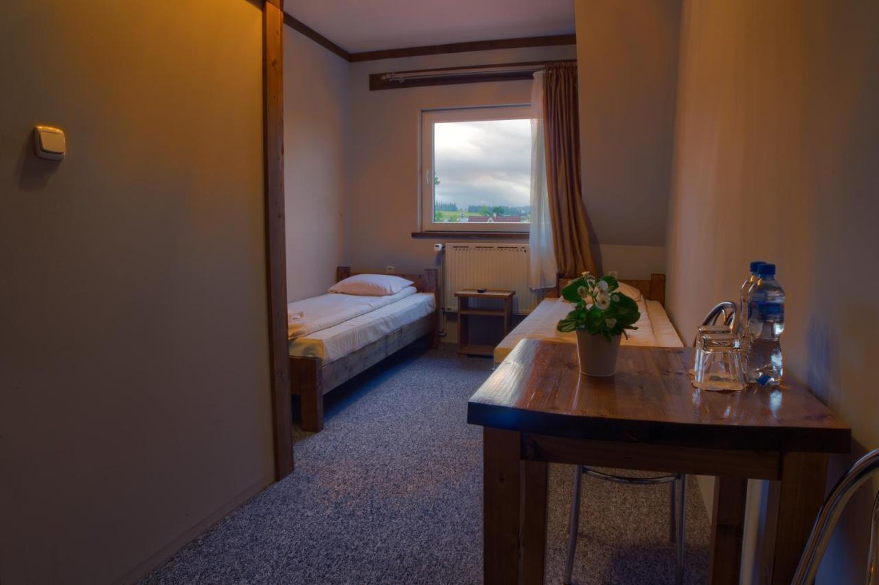 Bed and Breakfast Osrodek Wypoczynkowy U Bartka Czerwienne Exterior foto